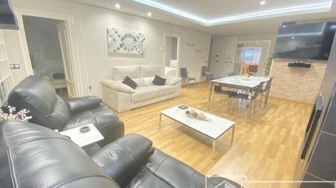 Foto 2 de Casa o xalet en venda a Zona Avenida al Vedat, Torrent