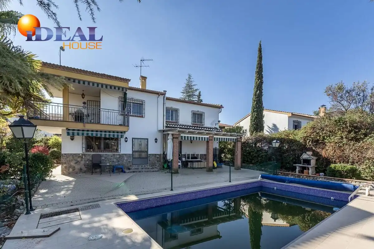 Detached house with pool for sale in Gójar, imagen 2