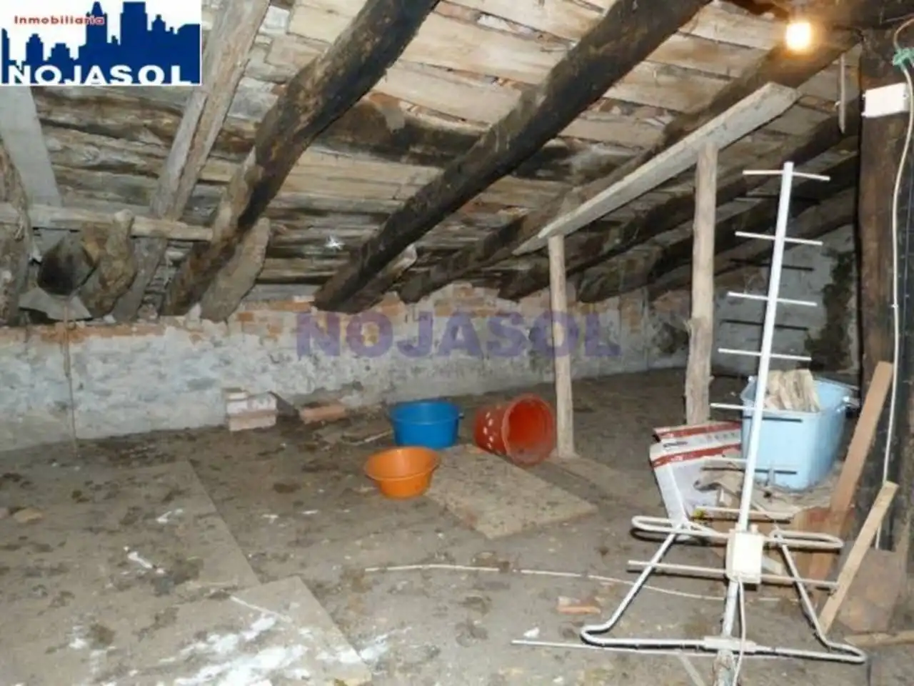 Casa adosada en venda en Escalante amb Moblat