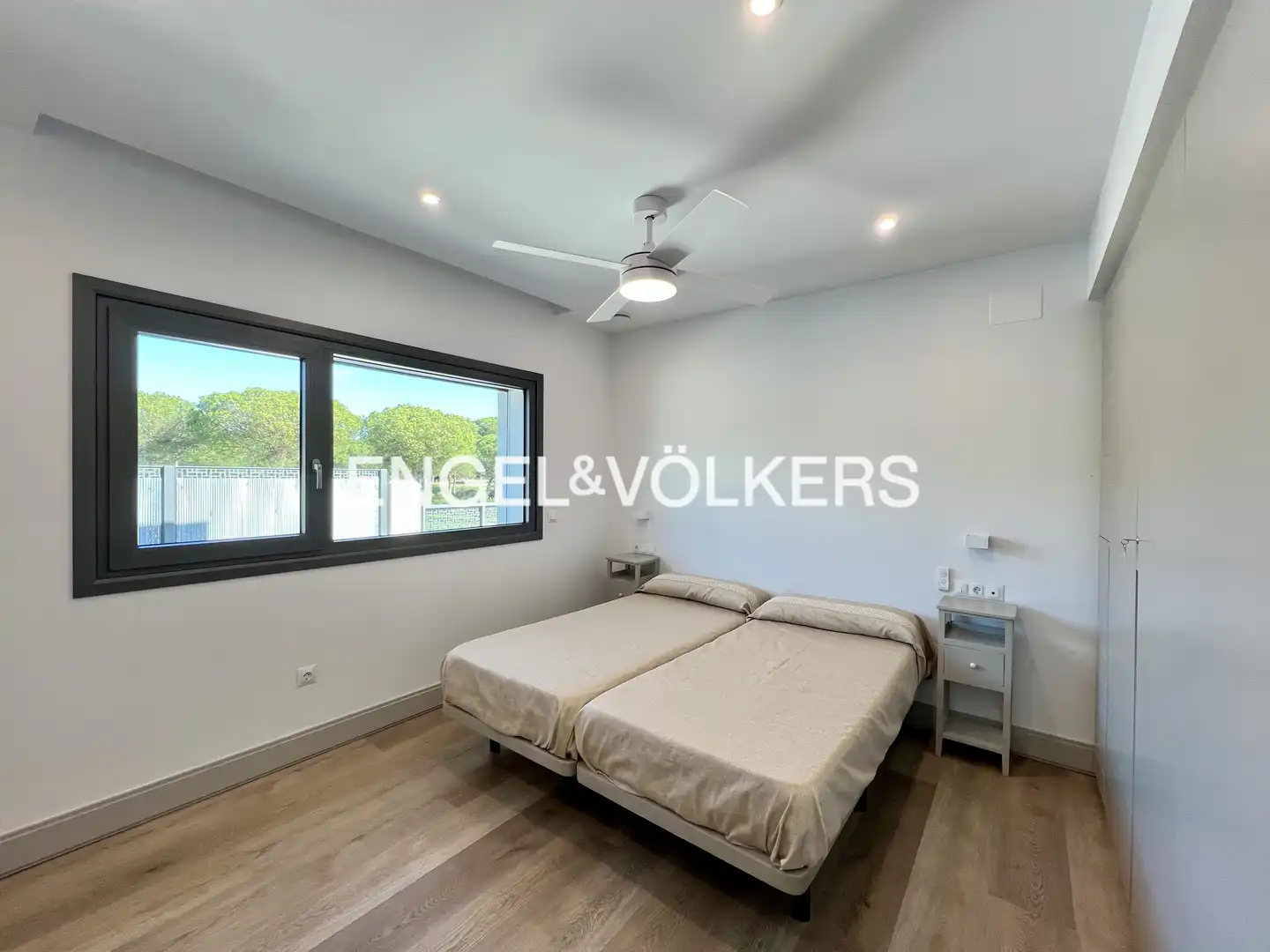 Bedroom of Houses for sale in El Portil  with Air Conditioner, Heating and Private garden