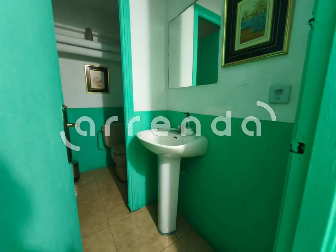 Bathroom of Commercial properties for sale in Madrid