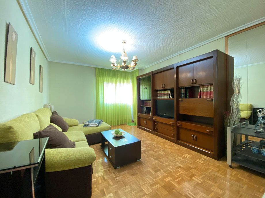 Flat for sale in GERNIKAKO ARBOLA, Arriaga - Lakua