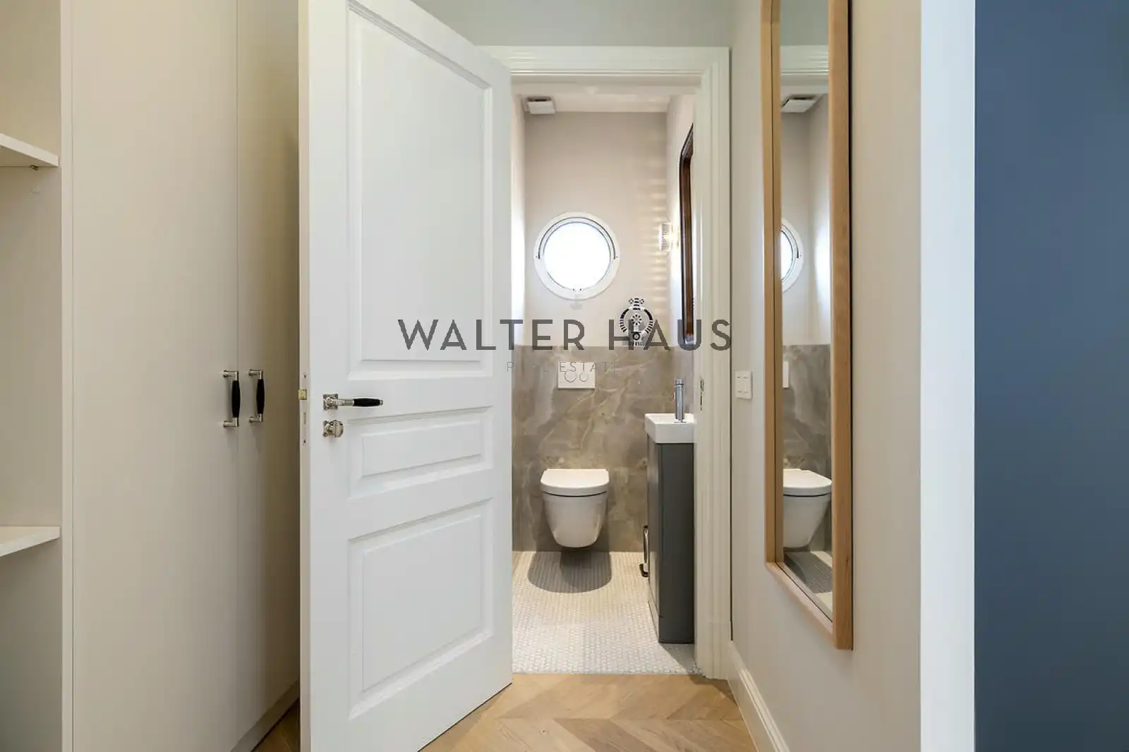 Baño de Ático en venta en Barcelona con Aire acondicionado, Calefacción y Terraza