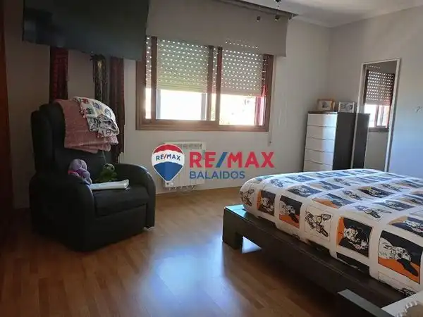 Habitación de Edificio en venta en Moaña