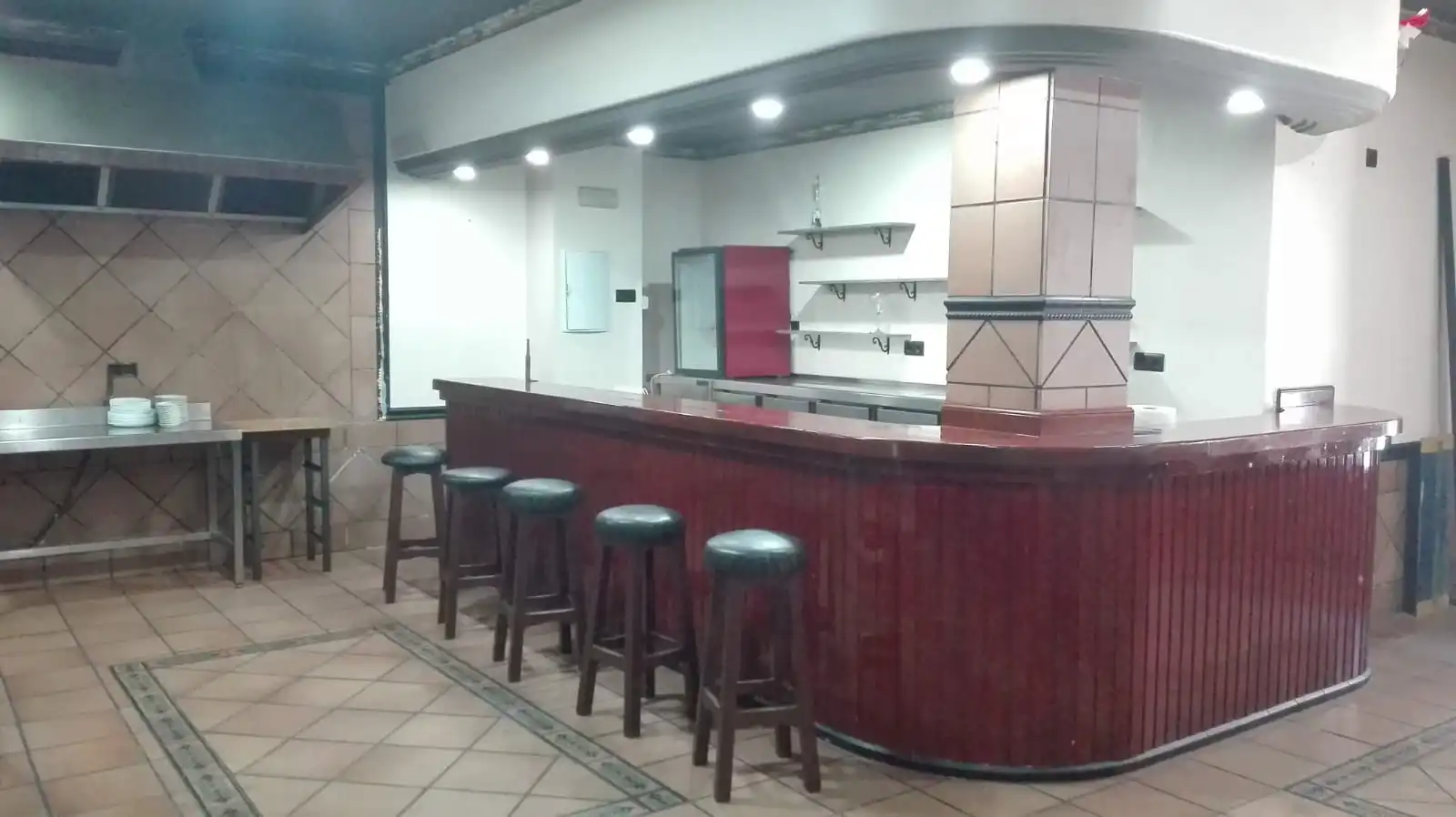 Local comercial en venda a Utrera ciudad