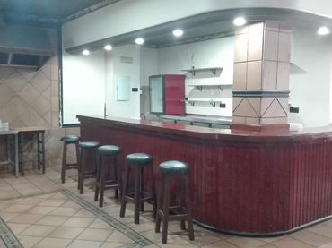 Locale commerciale in vendita a Utrera ciudad