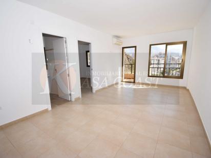 Living room of Flat for sale in Fuengirola  with Private garden, Terrace and Community pool