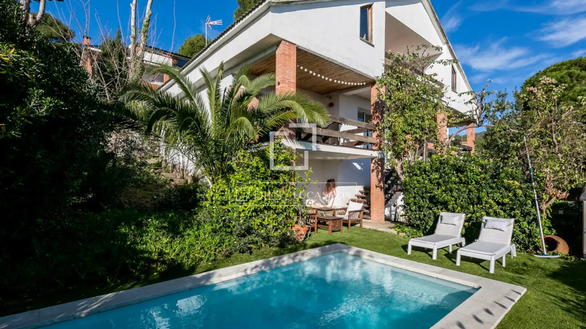 Jardí de Casa o xalet en venda en Castelldefels amb Aire condicionat, Jardí privat i Terrassa