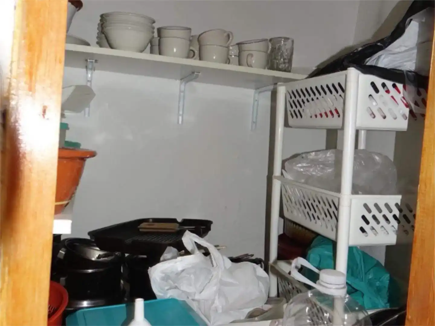 Cuina de Casa adosada en venda en Pórtugos amb Moblat i Balcó