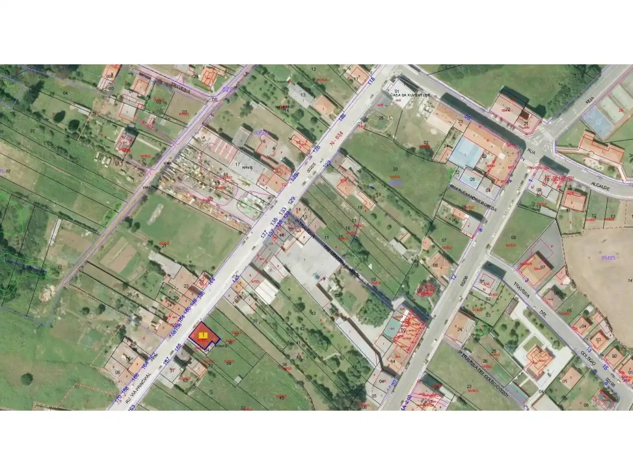 Terrenys i solars en venda a Avenida Principal 155