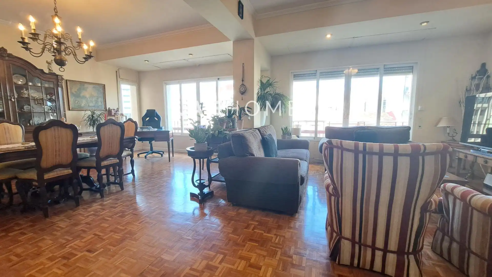 Piso con terraza en venta en Avenida Federico Soto, imagen 6