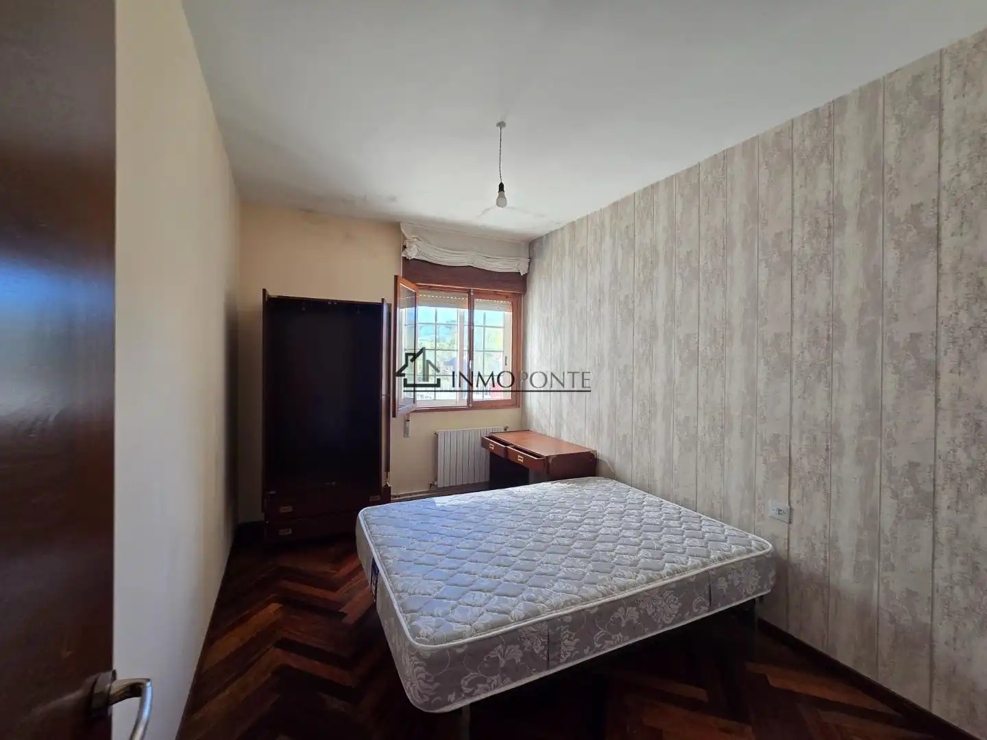 Dormitori de Casa o xalet en venda en Moraña amb Jardí privat