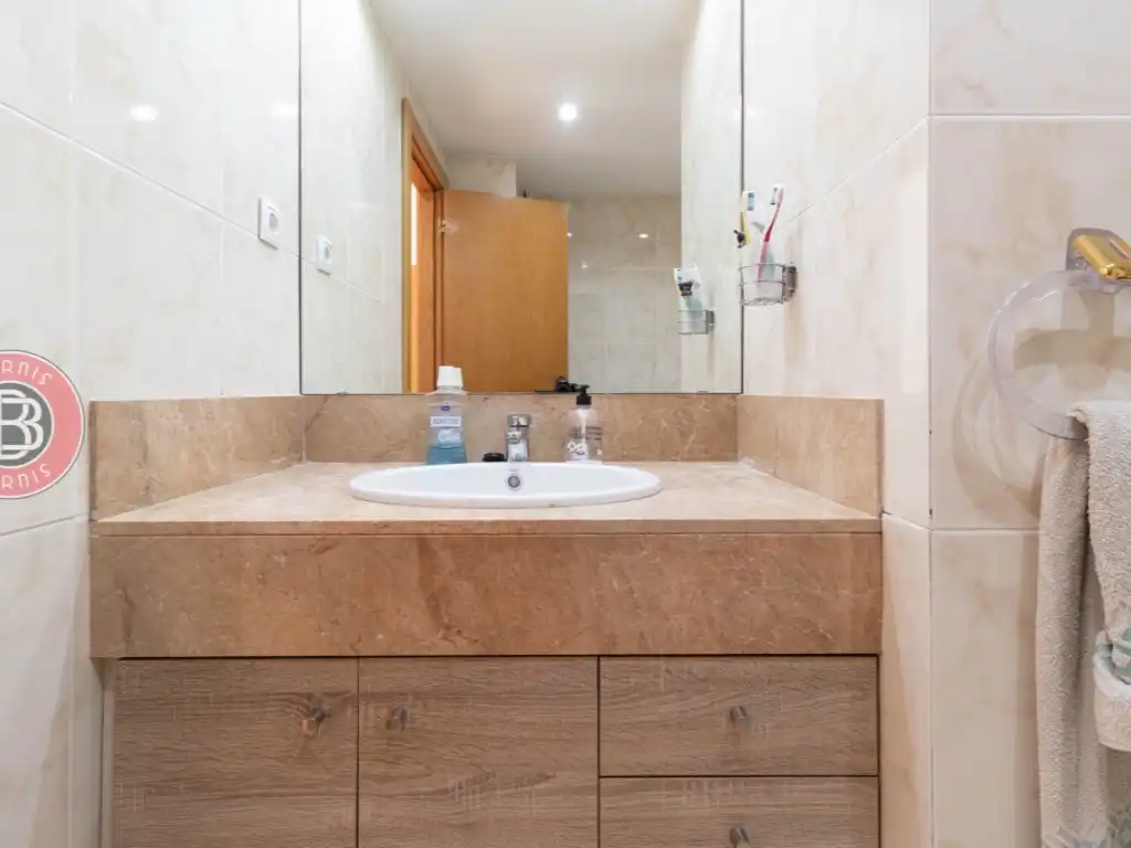 Baño de Piso en venta en Igualada