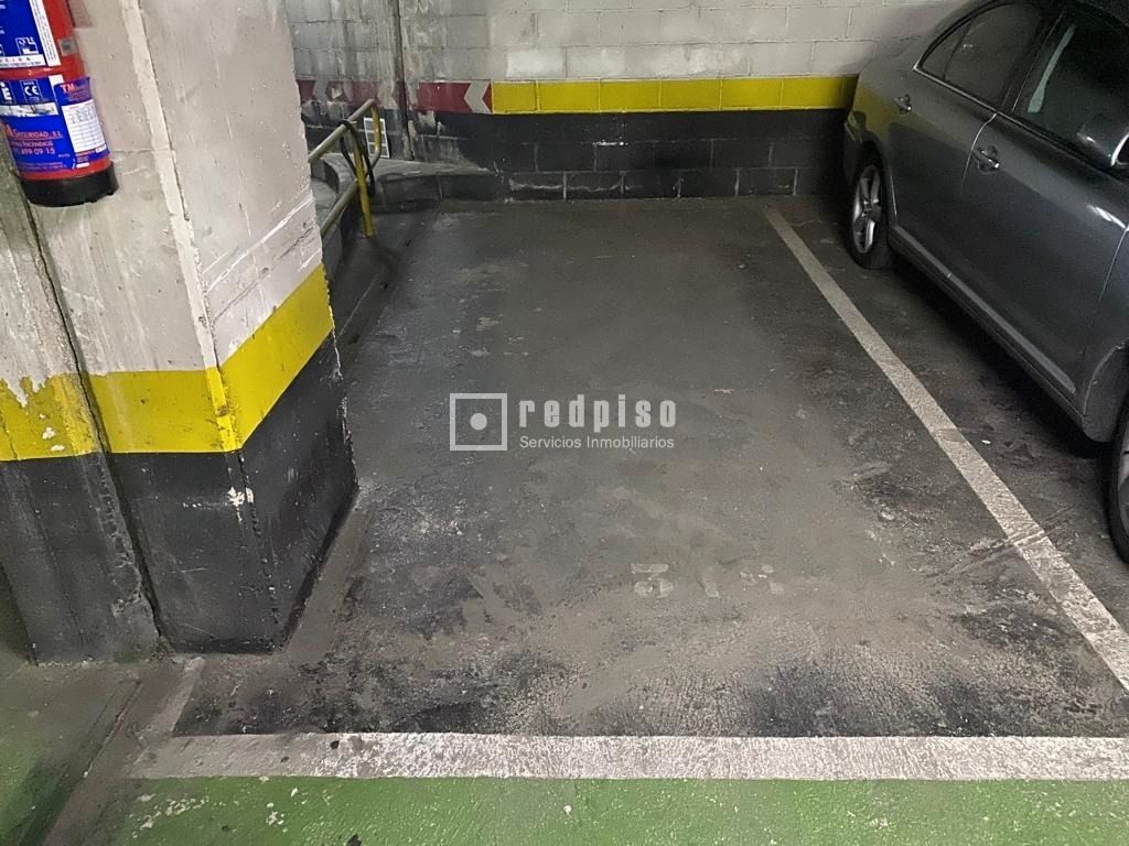 Parking of Garage for sale in  Madrid Capital