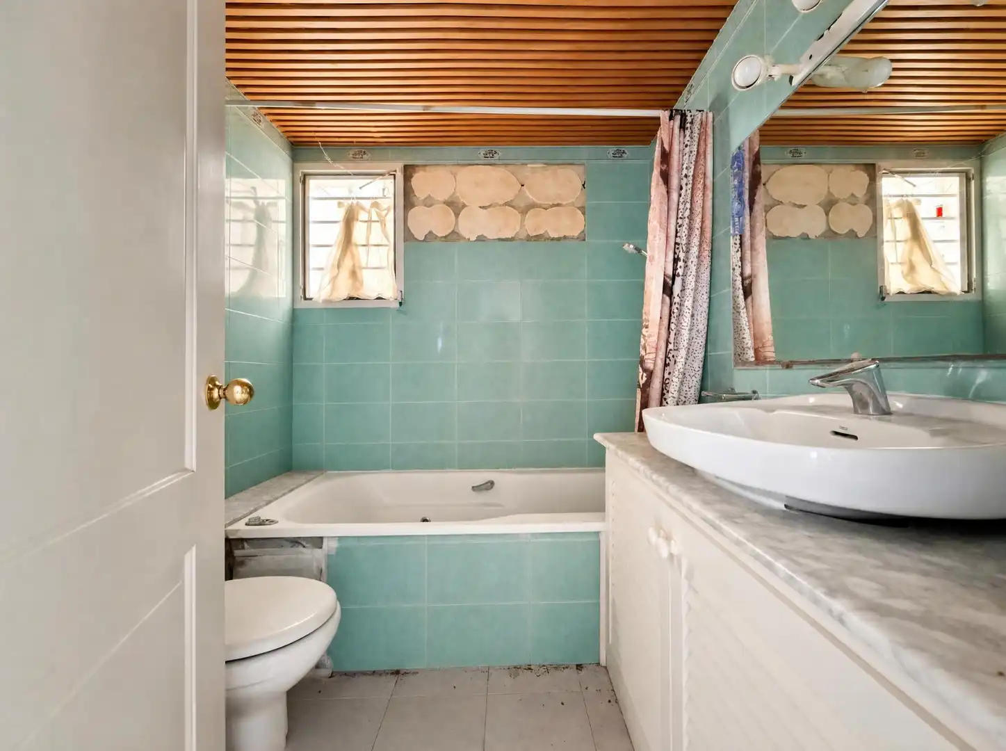 Bany de Casa o xalet en venda en Santa Eulària des Riu amb Jardí privat, Terrassa i Traster