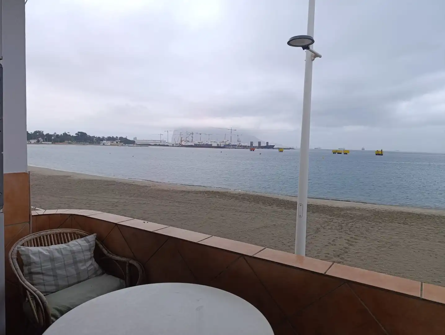 Terraza de Apartamento de alquiler en Puente Mayorga - Campamento