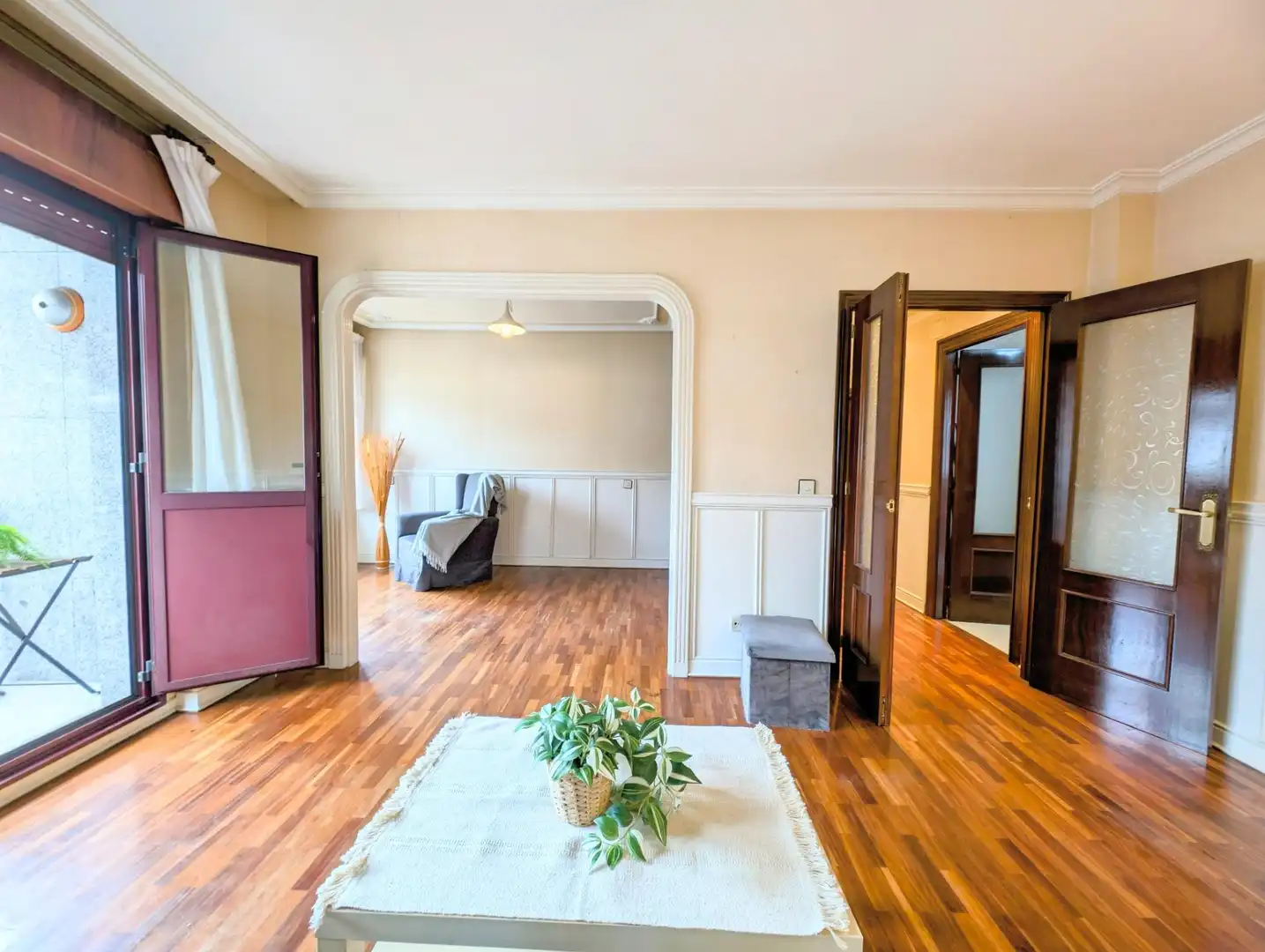 Sala de estar de Piso en venta en Mieres (Asturias) con Calefacción, Amueblado y Balcón