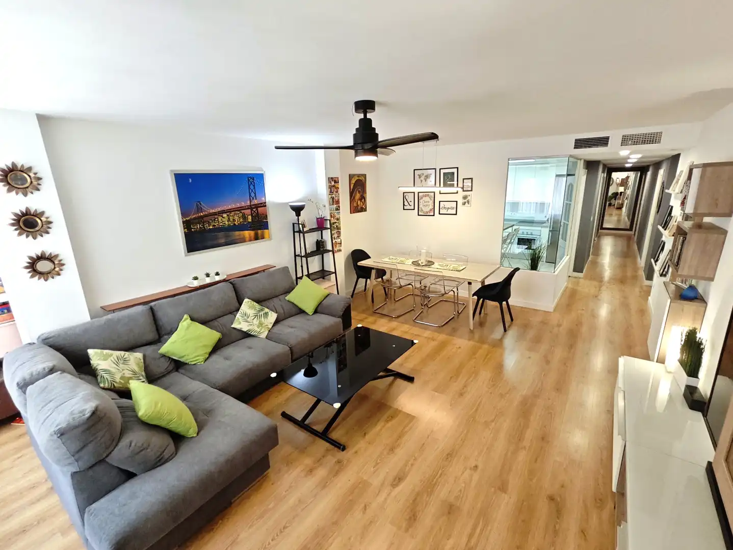 Sala d'estar de Pis en venda en Málaga amb Aire condicionat, Forn i Microones