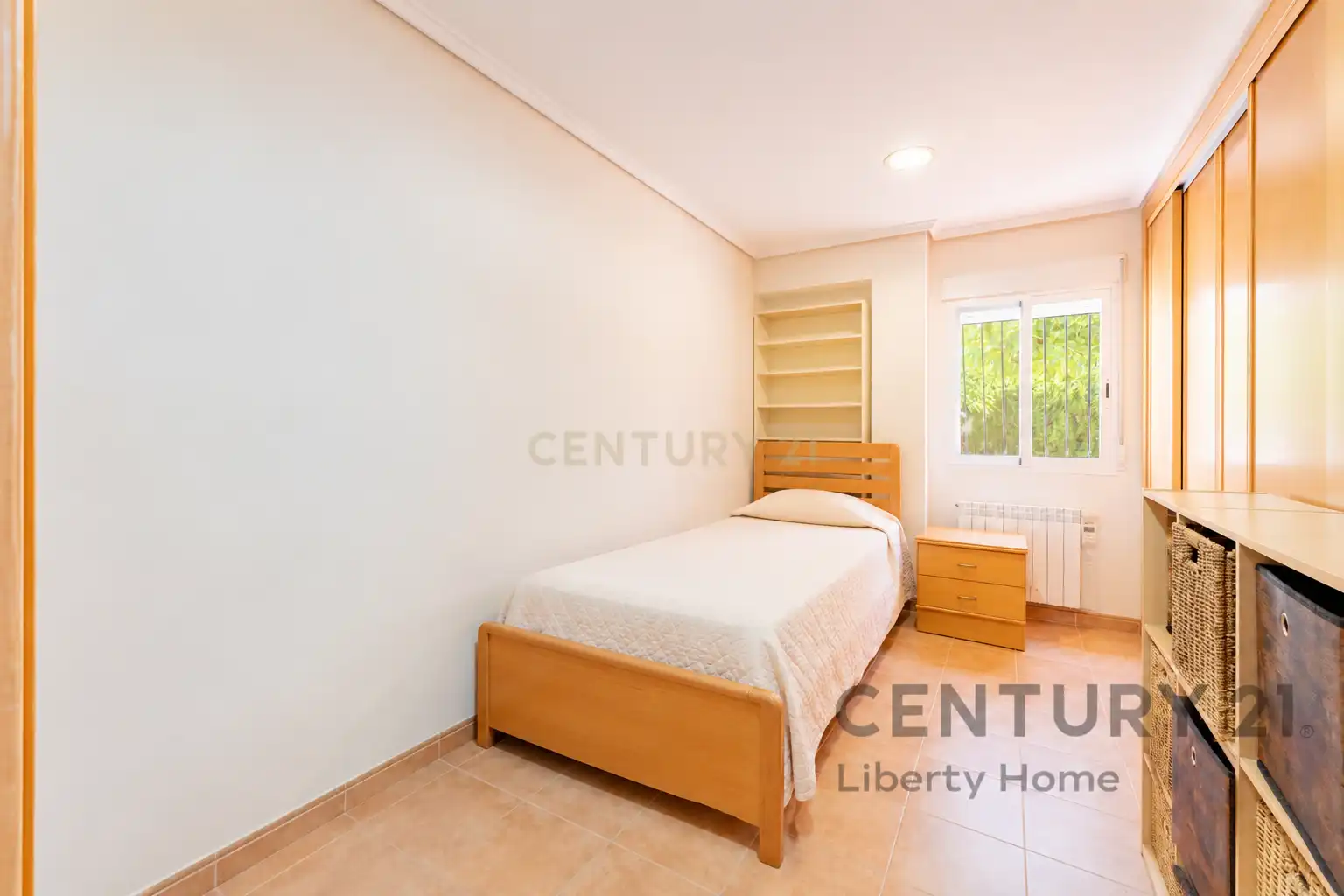 Dormitori de Casa o xalet en venda en Náquera amb Aire condicionat, Jardí privat i Traster