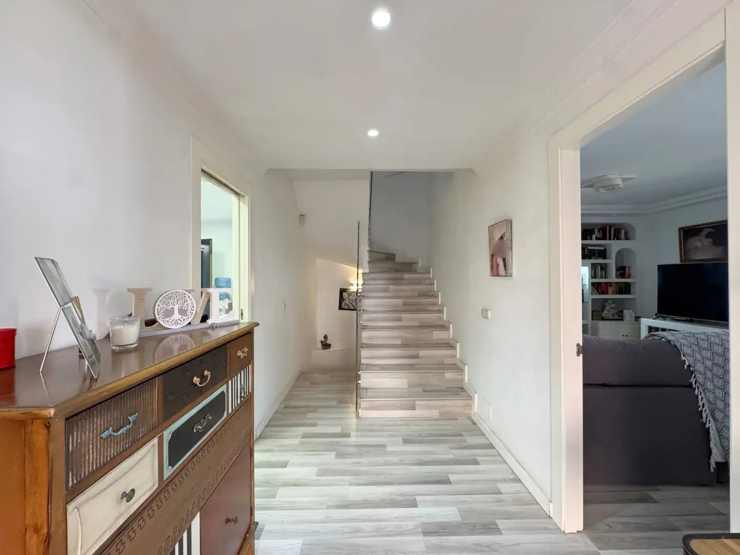 Casa adosada en venda en Alhaurín de la Torre amb Aire condicionat, Jardí privat i Parquet