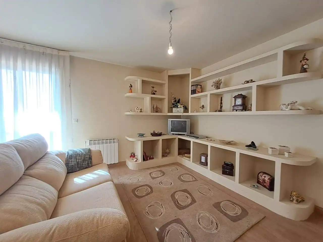 Living room of Flat for sale in Valdorros  with Heating, Parquet flooring and Terrace