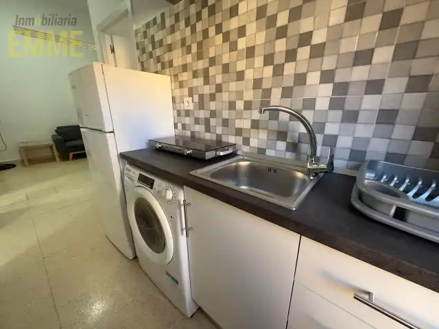Cocina de Piso de alquiler en Málaga con Aire acondicionado, Terraza y Amueblado