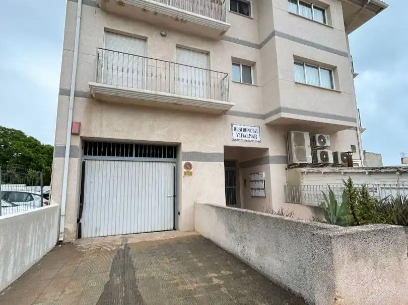 Individual for sale in Alcala 22