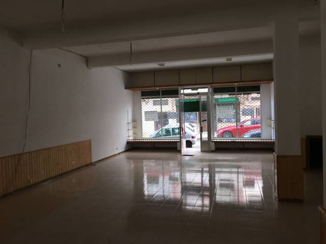 Local comercial en Alquiler en N/A, -1 en Alto del Castaño