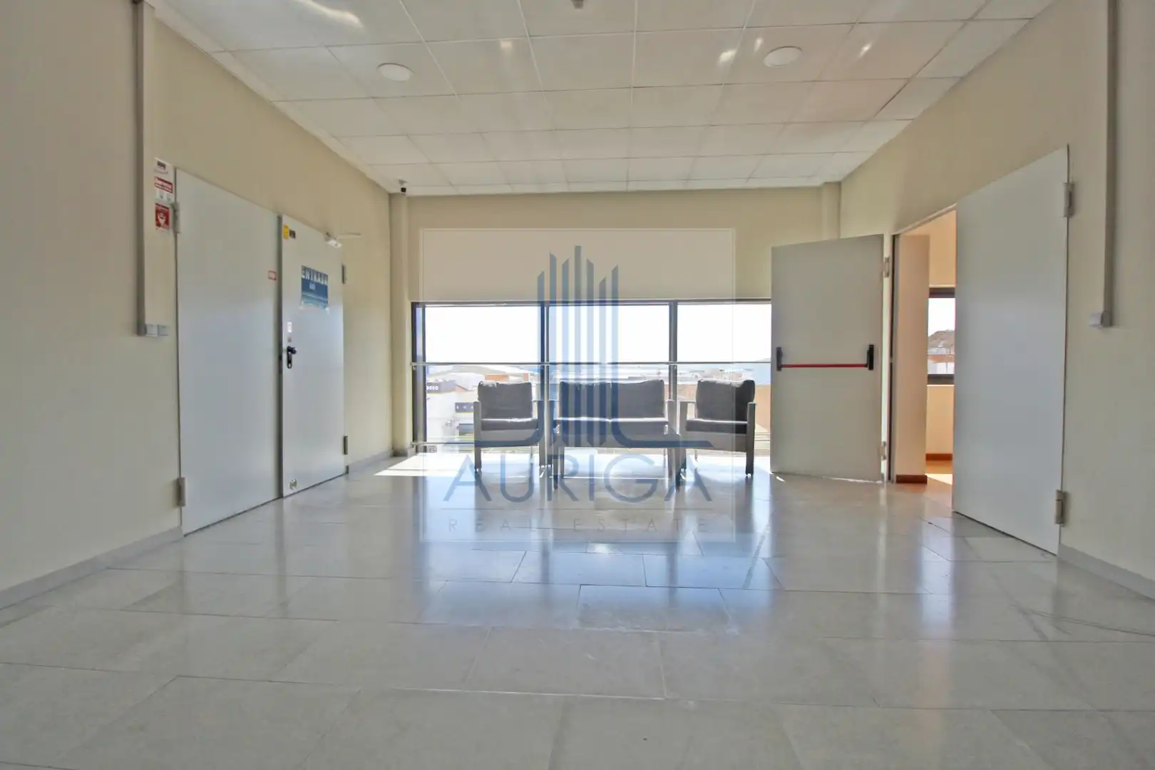 Oficina en venta en San Fernando de Henares con Calefacción y Trastero