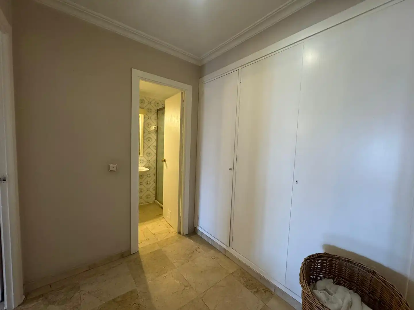Bedroom of Flat for sale in Sevilla  with Terrace, Storage room and Balcony