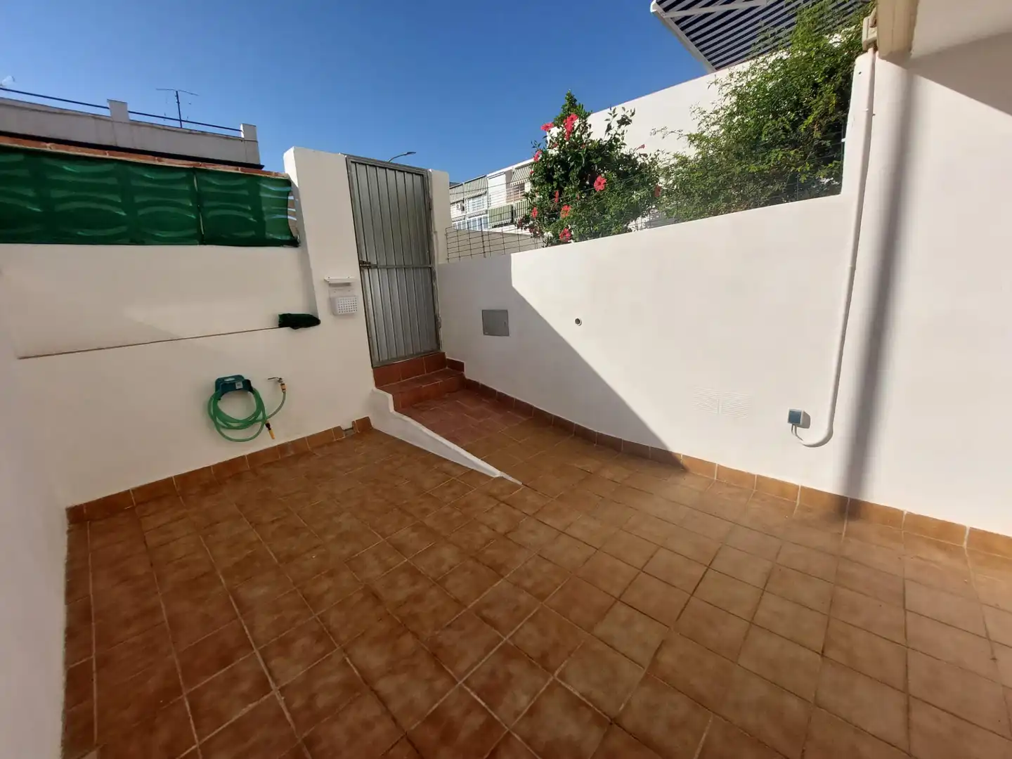 Terrassa de Estudi de lloguer en Benalmádena amb Terrassa, Moblat i Piscina comunitària