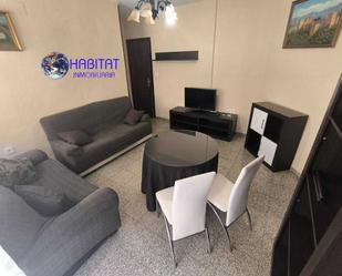 Living room of Flat to rent in  Granada Capital  with Air Conditioner, Heating and Terrace