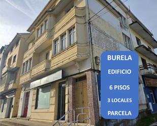 Vista exterior de Edifici en venda en Burela