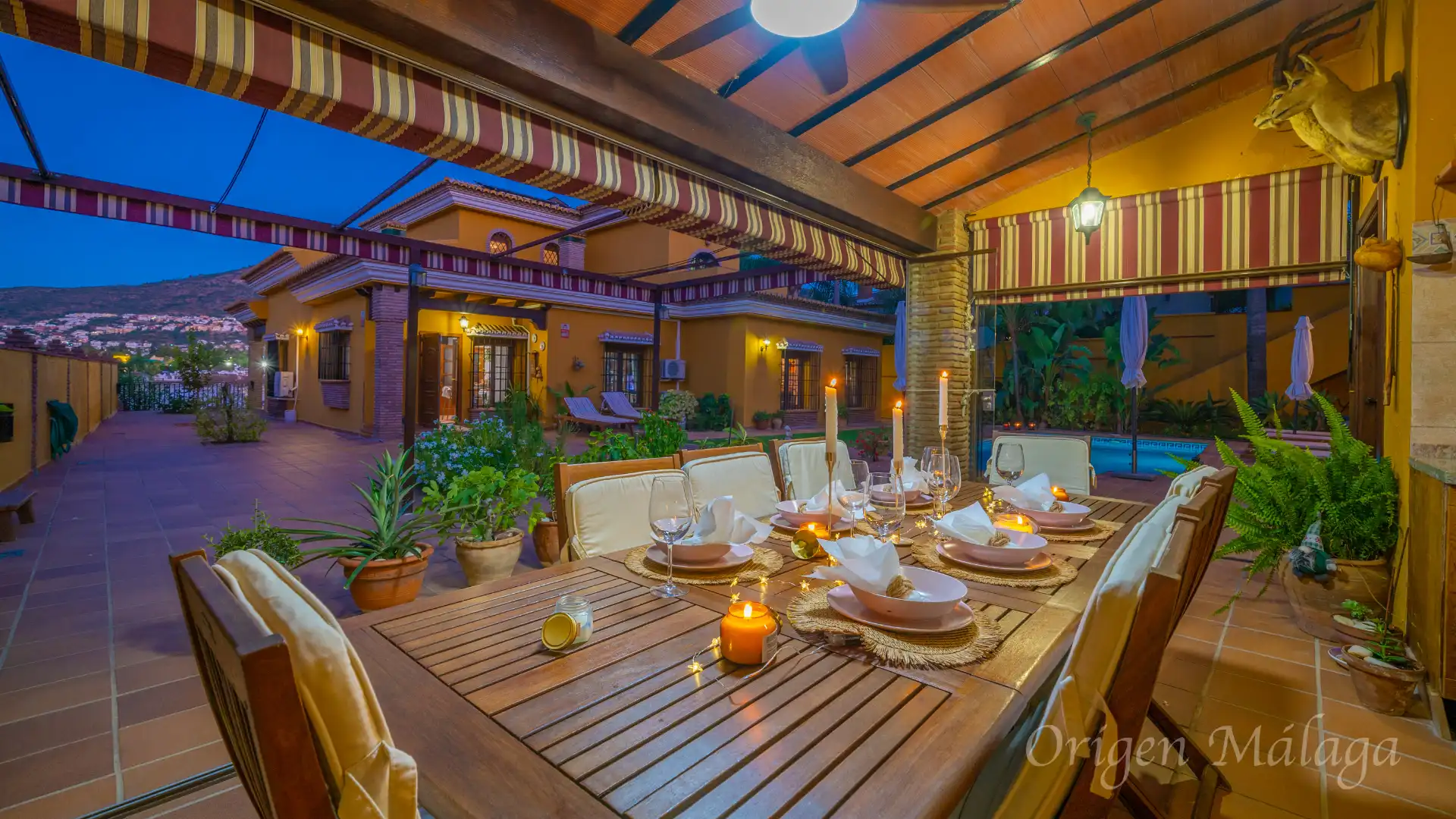 Terraza de Casa o chalet en venta en Alhaurín de la Torre con Aire acondicionado, Calefacción y Jardín privado