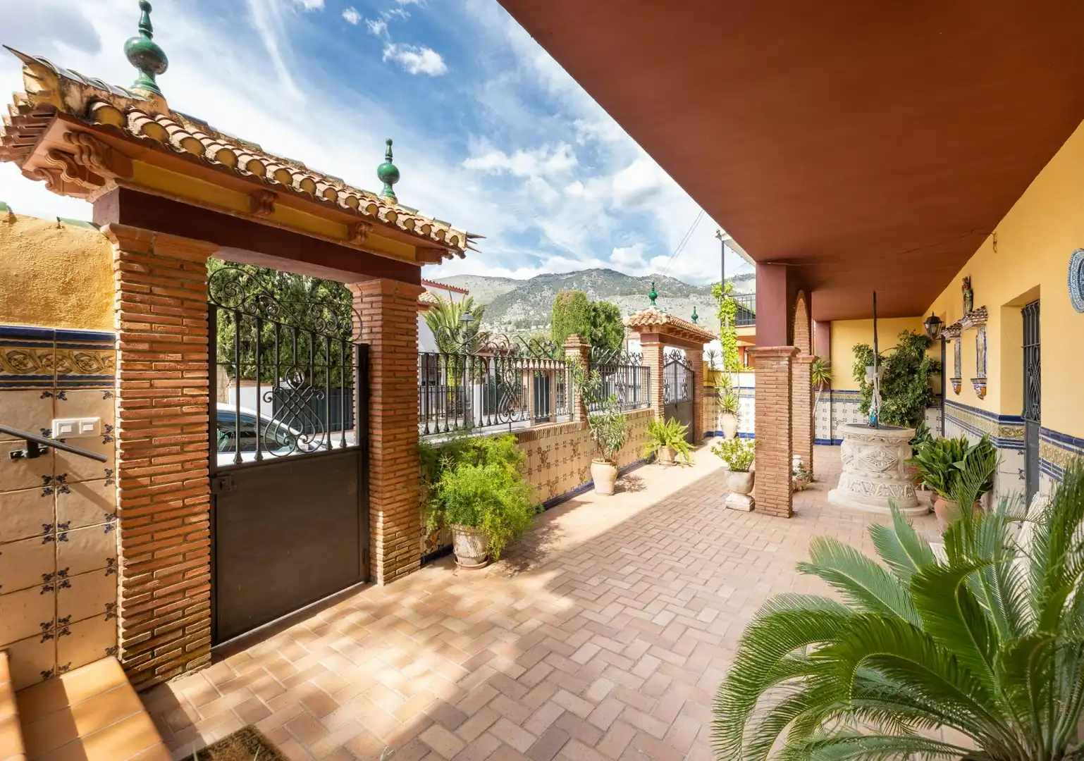 Chalet con piscina en venta en Alfacar, imagen 4