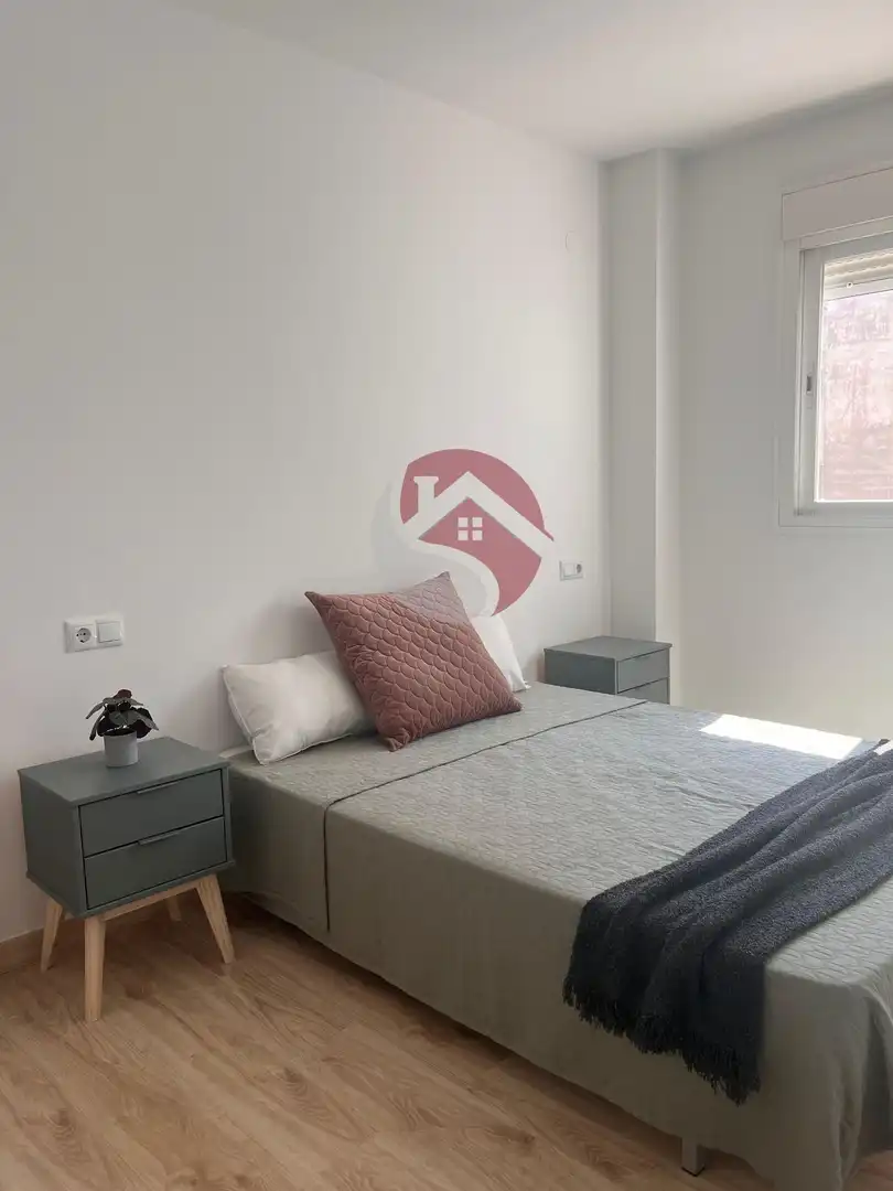 Habitación de Piso en venta en Málaga con Terraza y Trastero