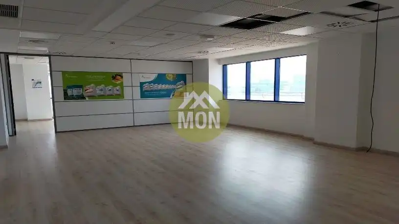 Büro zum Verkauf in Del Puerto (pol. ind. Ingruinsa), Avenida de Abril - 9 de Octubre