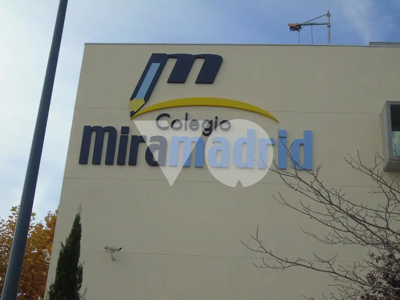 Exterior view of Garage for sale in Paracuellos de Jarama