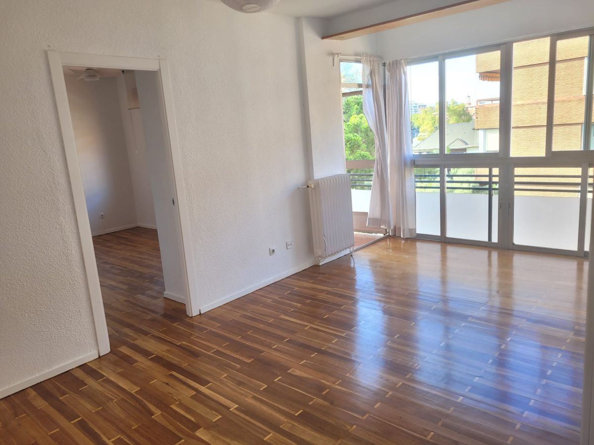 Bedroom of Flat to rent in  Madrid Capital  with Air Conditioner, Heating and Terrace