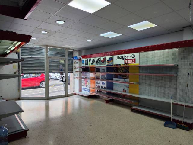 Local comercial en Alquiler en Les Arenes - La Grípia  Can Montllor