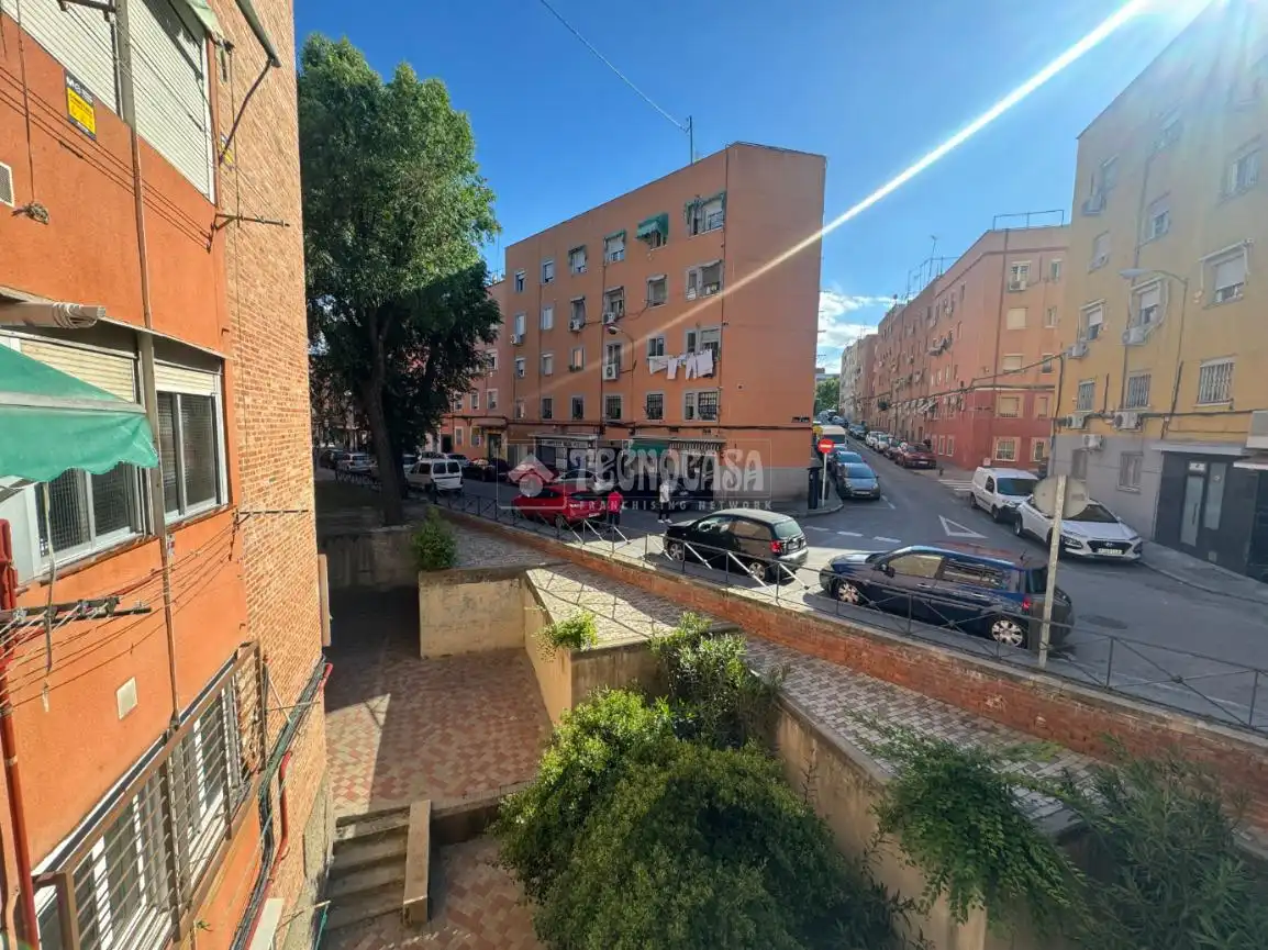 Exterior view of Flat for sale in Madrid