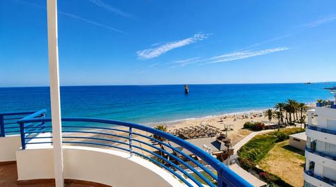 Foto 2 de Apartamento de alquiler en Playa Bajadilla - Puertos, Marbella