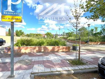 Individual en venda a LOS ROBLES