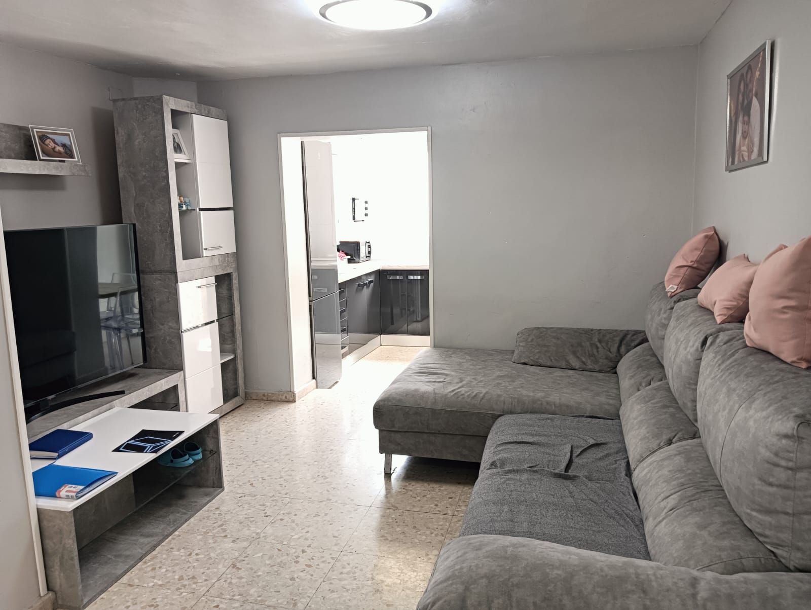 Sala d'estar de Casa o xalet en venda en Algeciras amb Traster