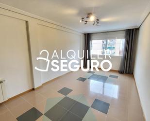 Bedroom of Flat to rent in Móstoles  with Air Conditioner, Heating and Swimming Pool