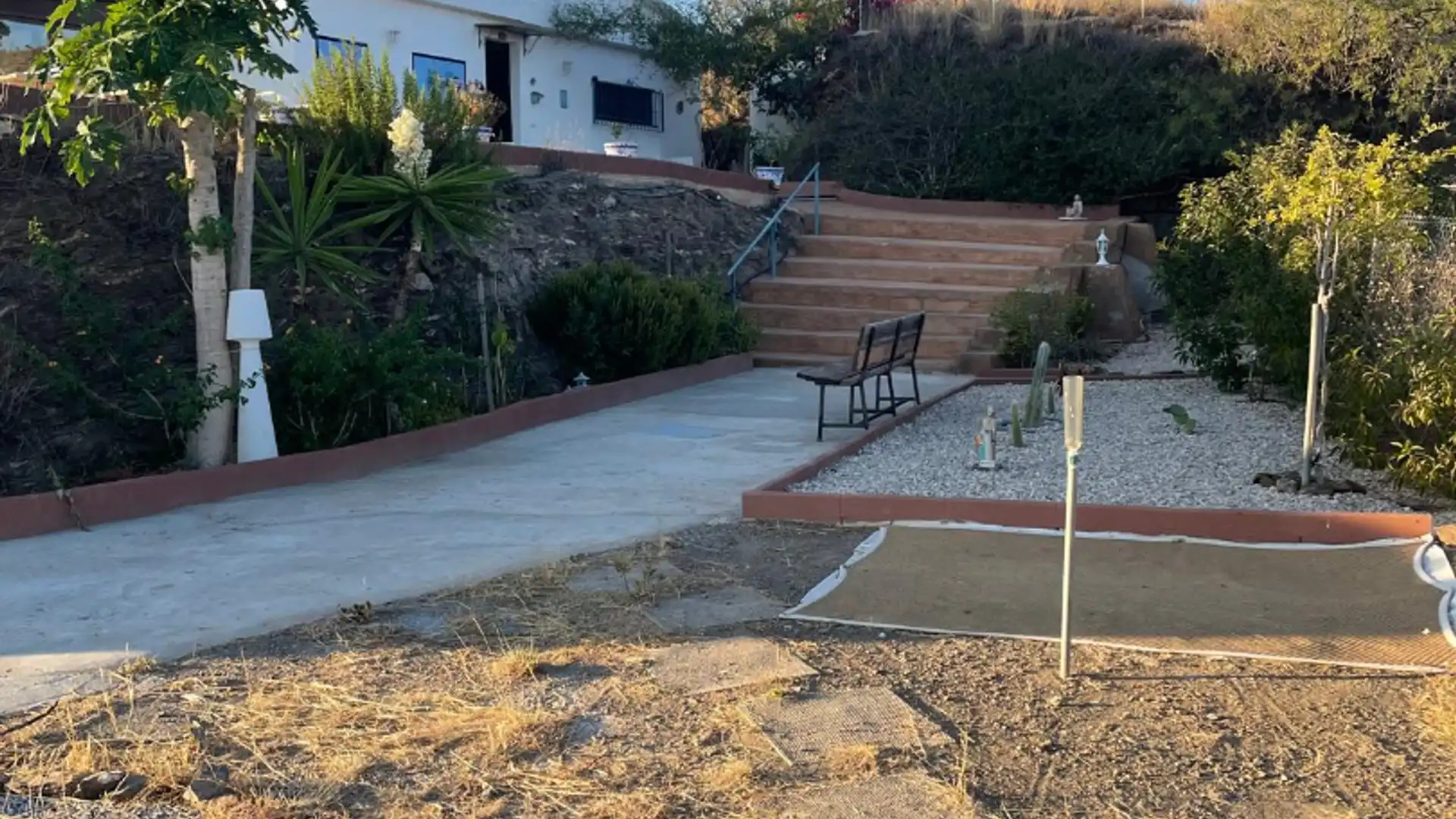 Vista exterior de Casa o chalet en venta en Vélez-Málaga con Aire acondicionado, Jardín privado y Terraza