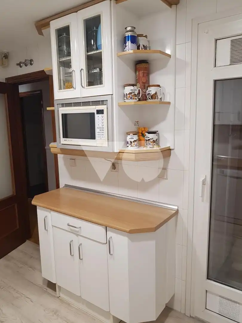 Cuina de Pis de lloguer en Madrid amb Aire condicionat, Calefacció i Parquet