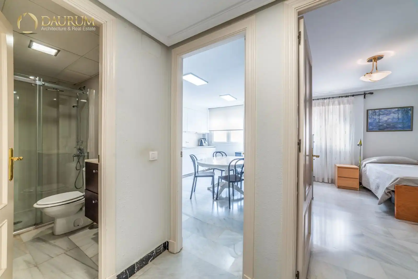 Maisonette zum Verkauf in San Juan de Aznalfarache mit Klimaanlage, Heizung und Terrasse