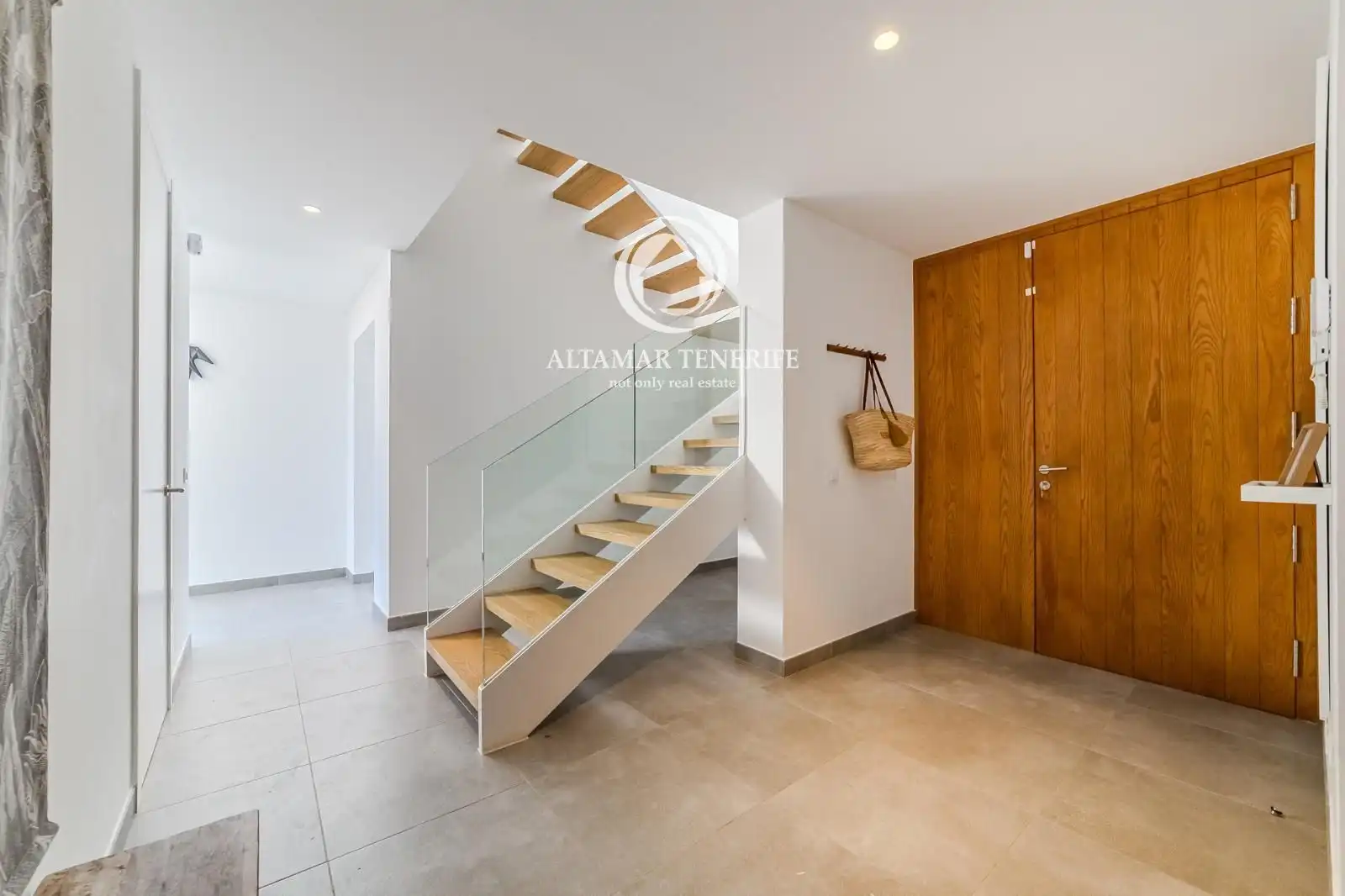 Casa con piscina en venta en Pasaje Valito Sau, imagen 8