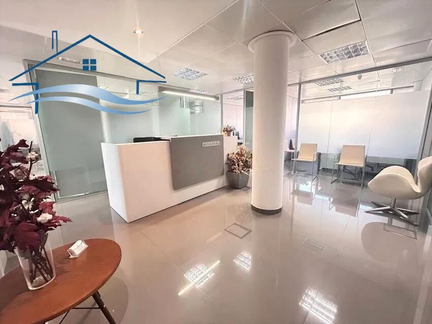 Oficina de lloguer en Alicante / Alacant amb Aire condicionat, Calefacció i Internet